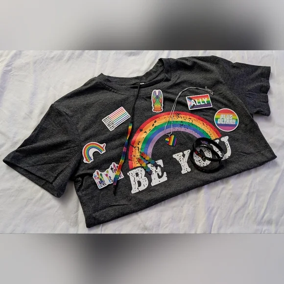 2/$40 Women's COORDINATING SET of PRIDE T-shirt & Accessories - Picture 5 of 16